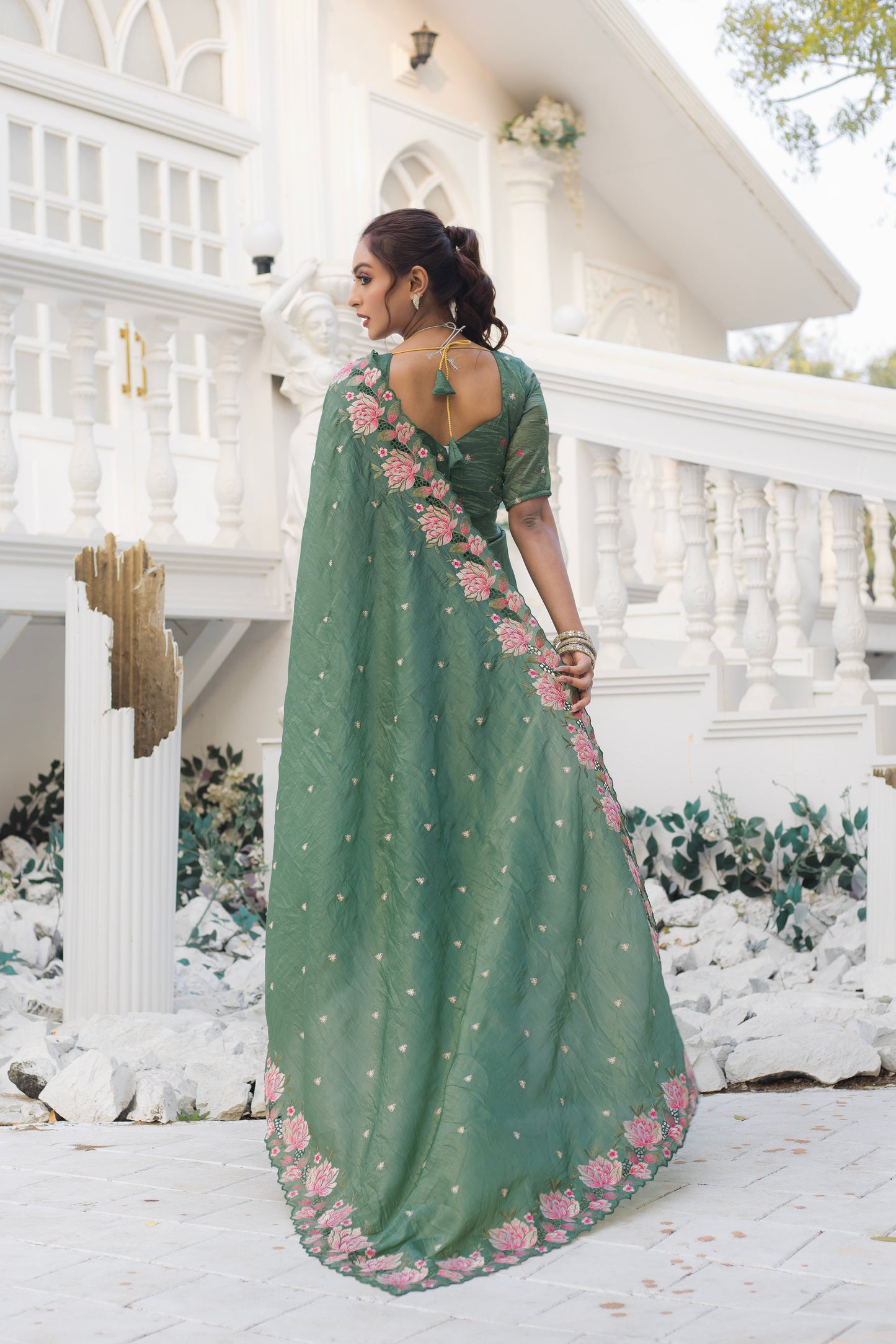 Tasarika Women Green Organza Saree By WTW