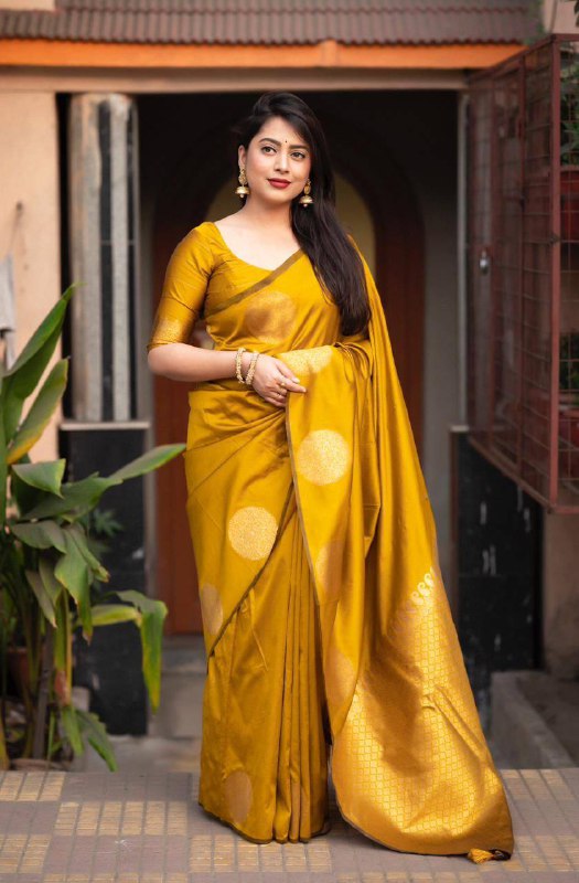 Classic Mastered Gold Color Soft Lichi Silk Cloth Rich Pallu Saree By WTW