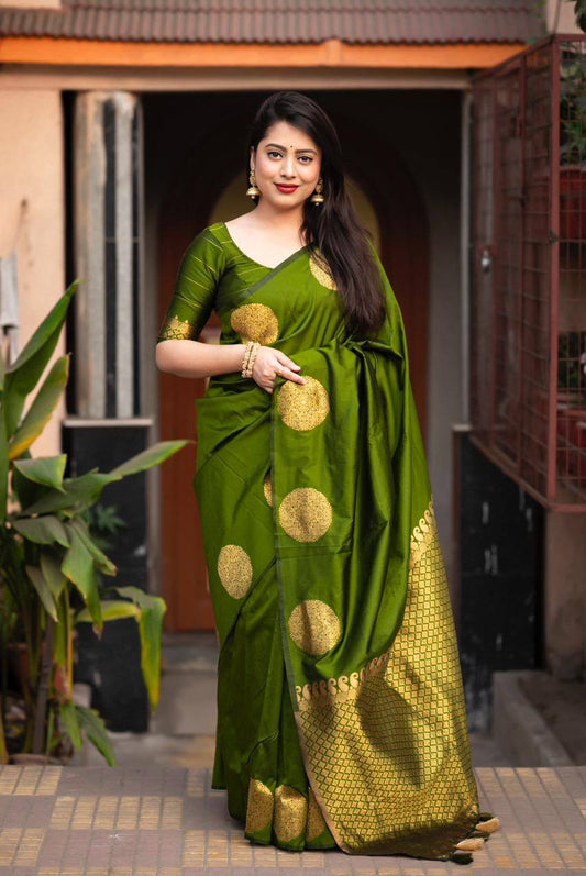 Classic Olive Green Color Soft Lichi Silk Cloth Rich Pallu Saree By WTW