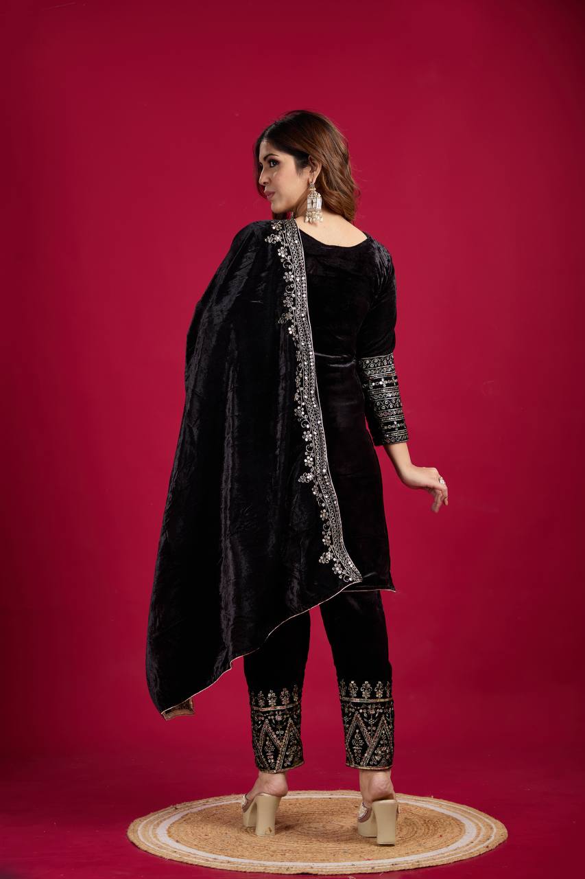 Black Embroidered Velvet Straight Kurta With Trousers & Dupatta By WTW