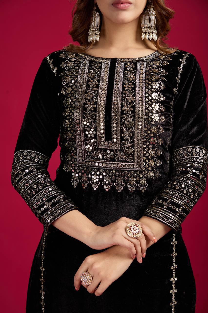 Black Embroidered Velvet Straight Kurta With Trousers & Dupatta By WTW