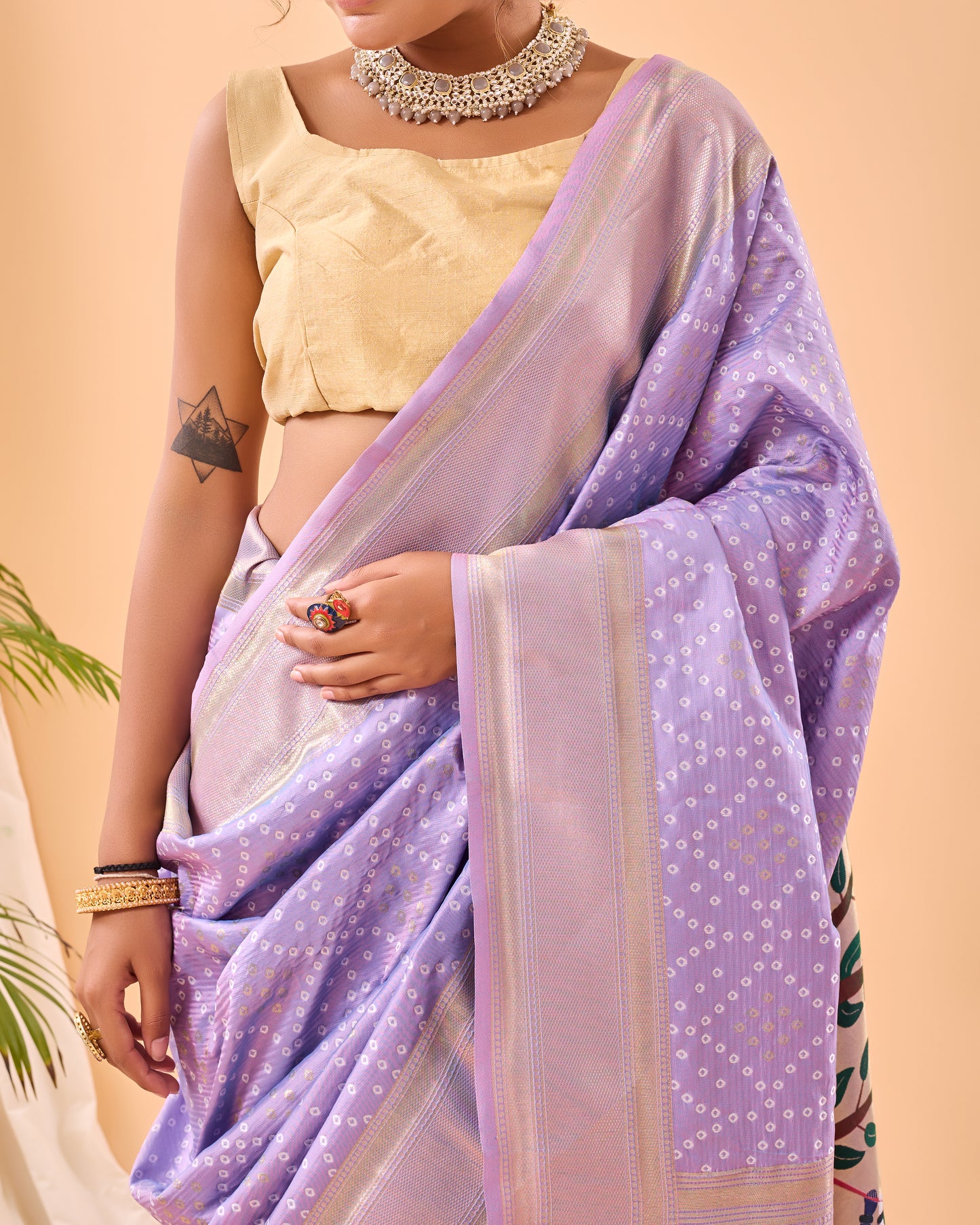 Lavender Bandhani Weaving Paithani Silk Saree By WTW