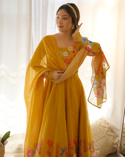 Yellow Printed Organza Silk Kurta Set By WTW