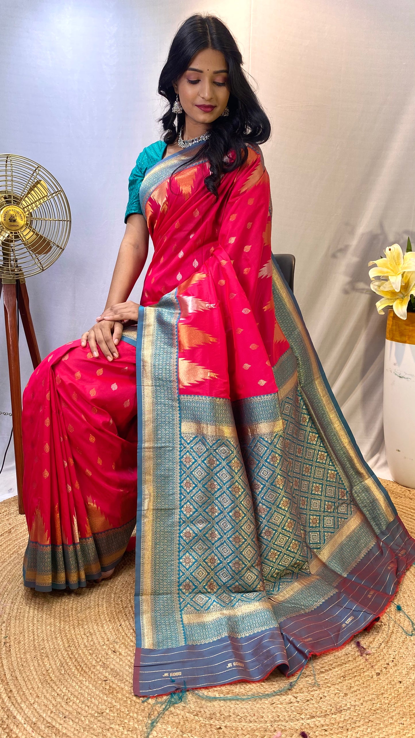 Pink Designer Kanchipuram Silk And Zari Weaving Saree By WTW