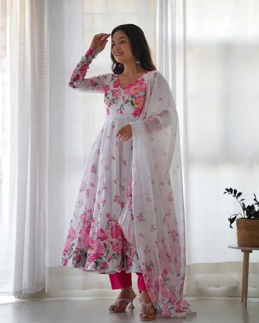 V Neck Floral Printed Empire Pure Cotton Kurta And Palazzos With Dupatta By WTW