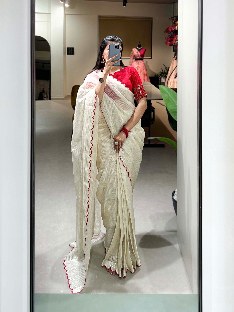 Superb Off-White Arca Work Silk Festive Wear Saree With Blouse By WTW