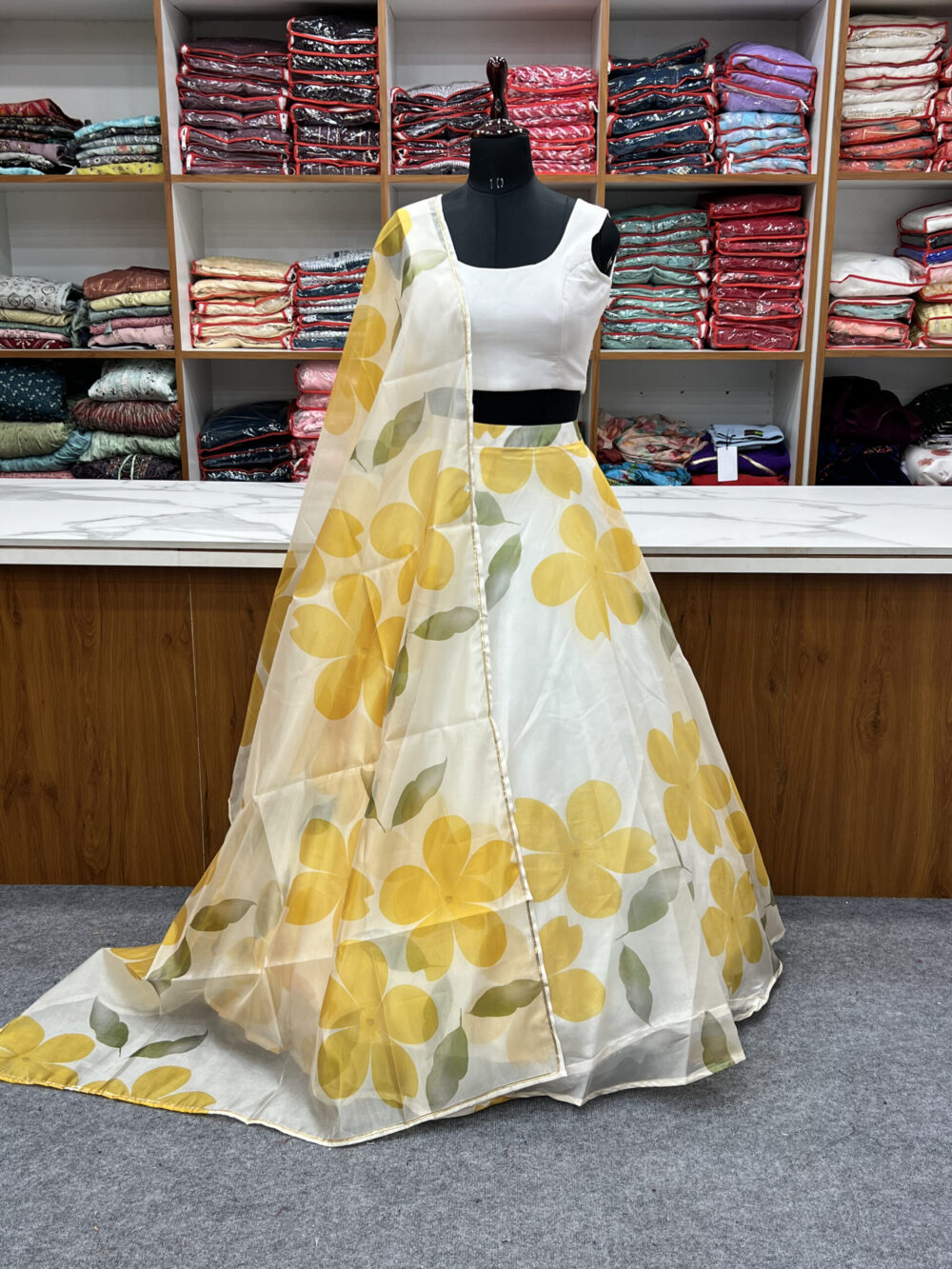 Bridal Lehenga Blouse Designs 2021 | Maharani Designer Boutique