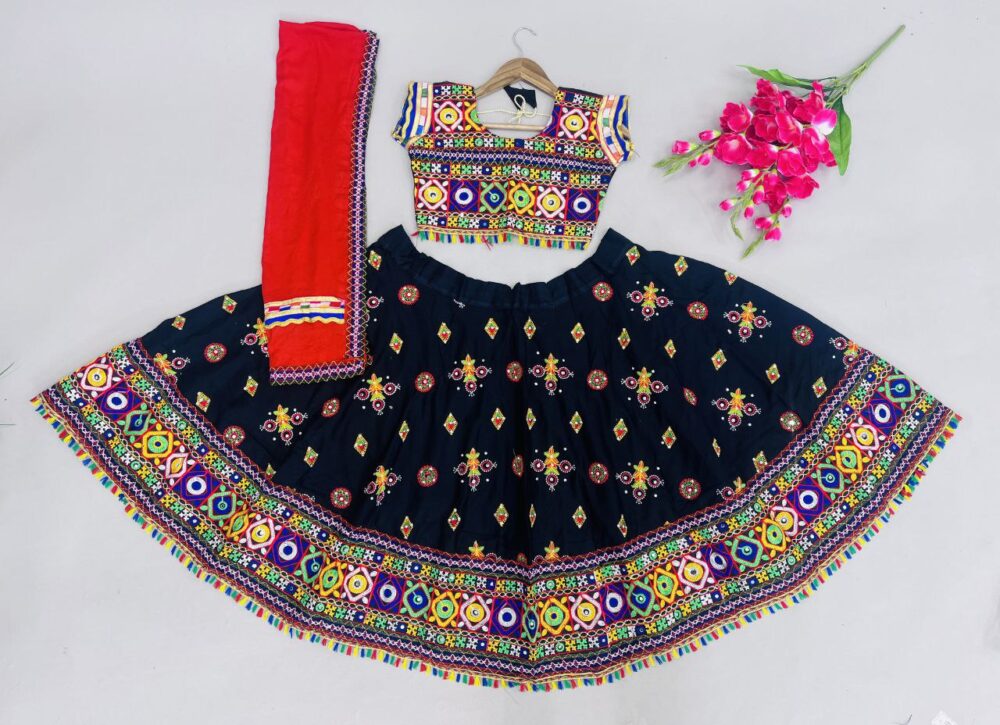 Buy Nanda Women Rayon Gujarat Handmade Lehenga-Kutch Embroidered Ghagra- Gujarati Chaniya Choli-Navratri Ras Garba Costume Original Mirror Work  Dress Peach Free Size Online at desertcartOMAN