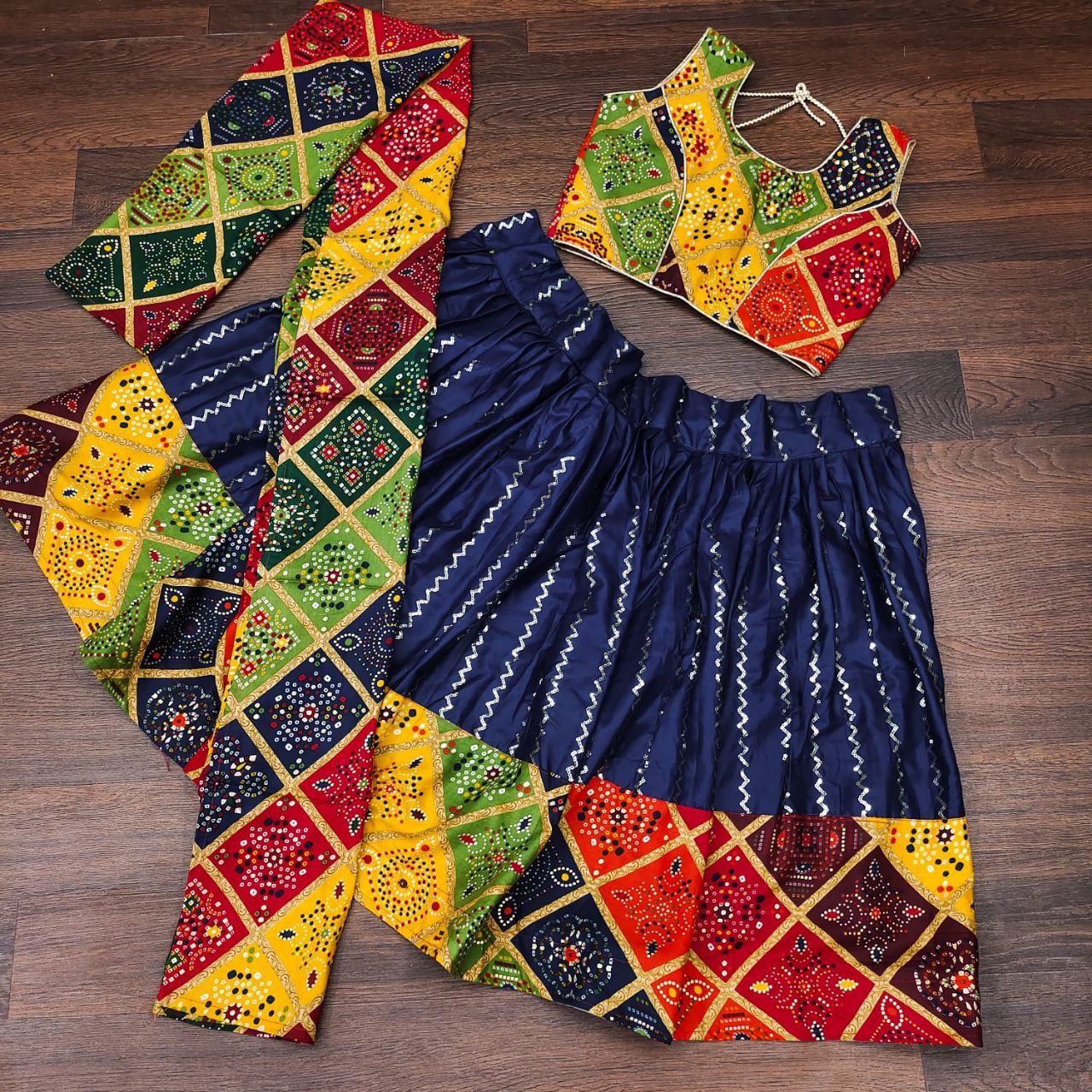 Lehenga for Girls, Buy 1 to 16 year Girls Choli Suits, Latest Kids Lehenga  Choli Designs 2021 Shopp… | Lehenga for girls, Kids lehenga choli, Indian  fashion dresses