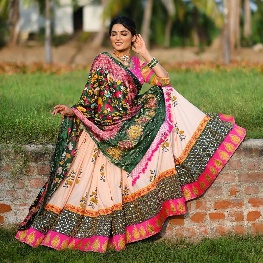 Buy Fancy Fabric Bridal Lehenga Choli Online : 93336 - New Arrivals