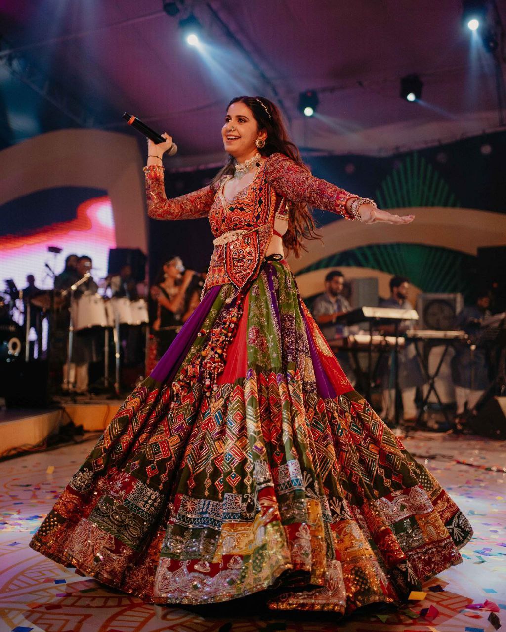 Alluring Red Lehenga For North Indian Wedding - Shaadiwish